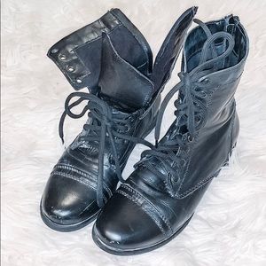 Steve Madden Combat boots